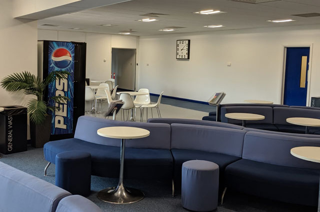Office & warehouse refurbishment for a bluechip aircraft training facility 3