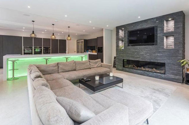 Prestigious luxury accommodation 1