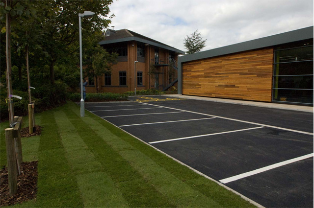 B.Melling - Bespoke New Build New Restaurant / Cafe on a business park close to Manchester Airport