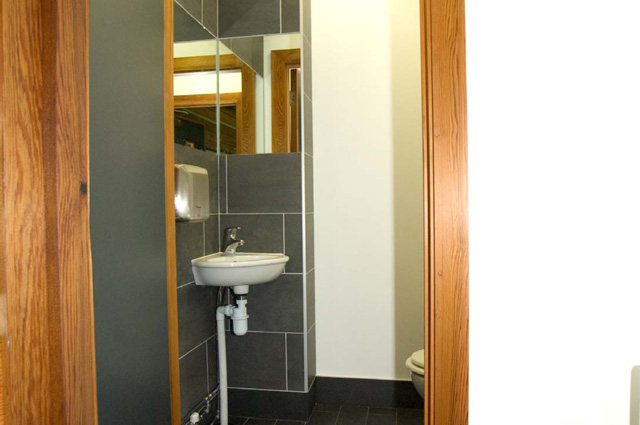 B.Melling - Bespoke New Build New Restaurant / Cafe on a business park close to Manchester Airport